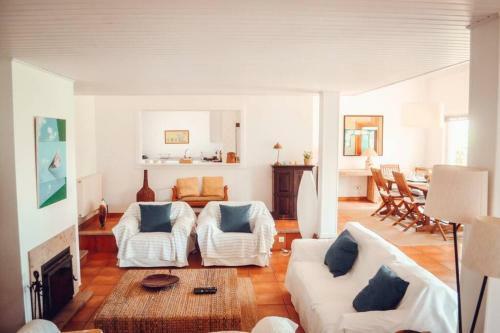 Cozy 3 Bedroom New Villa, Sleeps 7