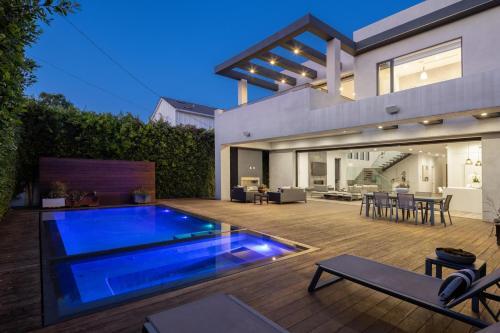 Villa California