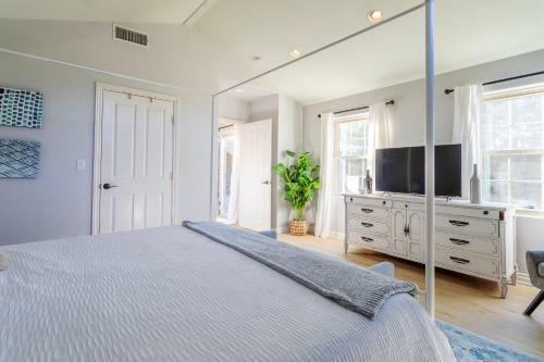 Cozy Modern Home In Sherman Oaks - Production Ok