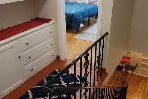 Hostal Hollywood Spanish Villa Balcony Room Suite