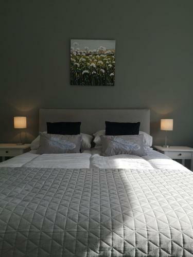 The Mila - Ayr Racecourse - Coorie Doon Apartments
