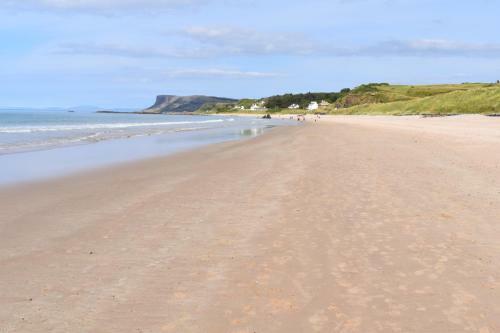 Causeway Coast Apartments Kyla Marine