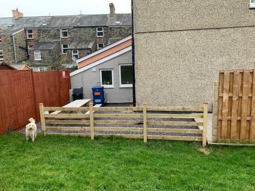 Swyn Y Mor Beach Close Pet Friendly Hot Tub