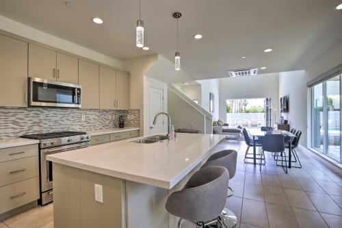 Sleek Townhome With Private Pool, Gym, And More!
