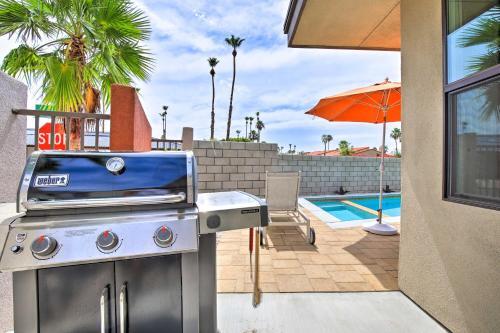 Sleek Townhome With Private Pool, Gym, And More!