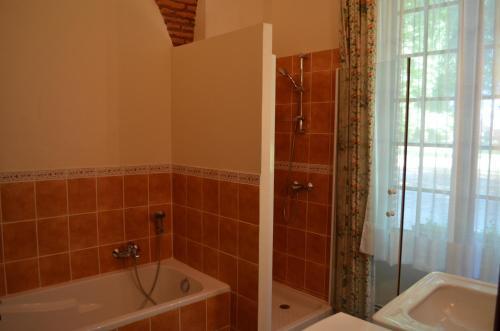 Bed & Breakfast Abbaye De Vauluisant