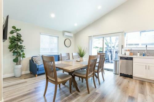 @ Marbella Lane 6br Duplex In Downtown San Jose
