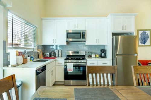 @ Marbella Lane 6br Duplex In Downtown San Jose