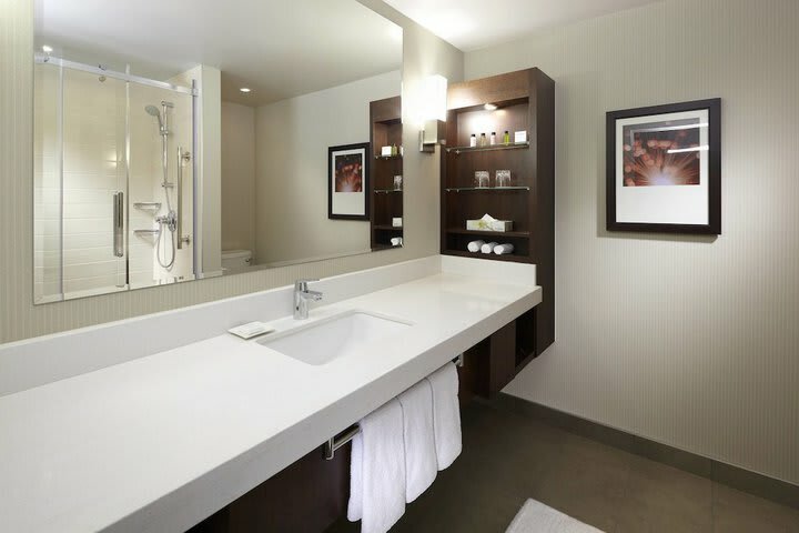 Hotel Delta Montreal