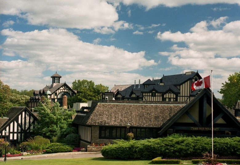 Hotel Old Mill Toronto