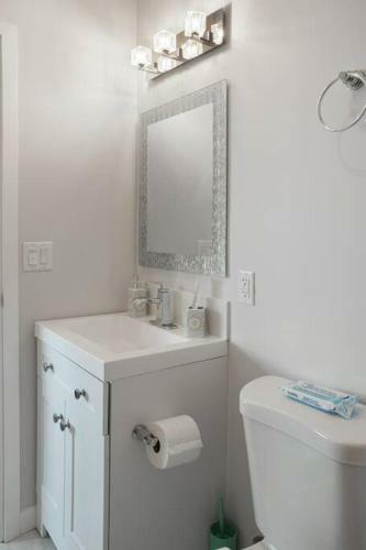 Apartamento 2 Bedroom, 2 Bathroom Detached Apt Max 7 Sleepers