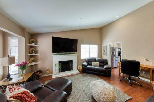 Wine Country Retreat With Ev Charging Onsite.