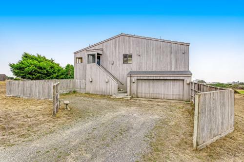 The Thirsty Whale