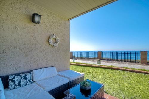Apartamento Oceanfront Condo, Hot Tub, Heated Pool, Beach Access, Beach Gear