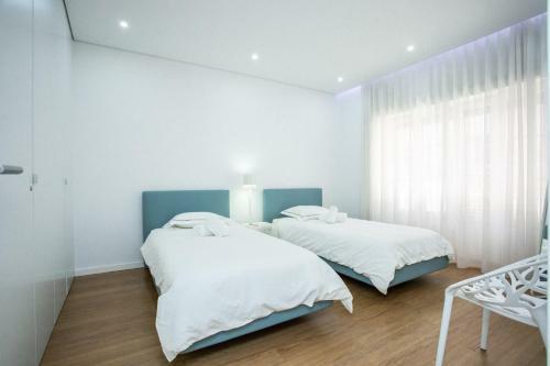 Luxury Picadeiro Apartment I By Rent4all
