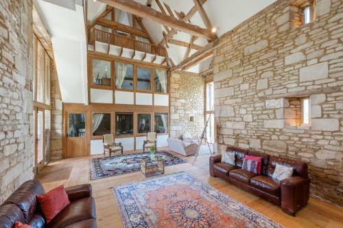 Thistle Barn