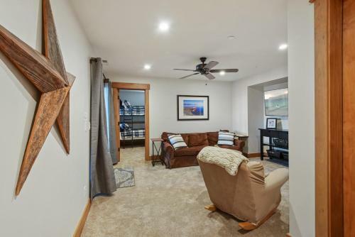Cinco Vistas Panoramic Lake View Home Home