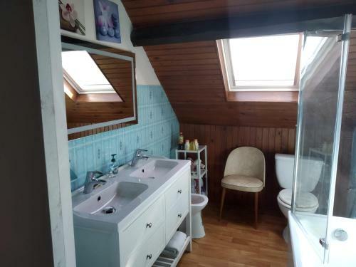 Bed & Breakfast La Long�re Des Gillettes