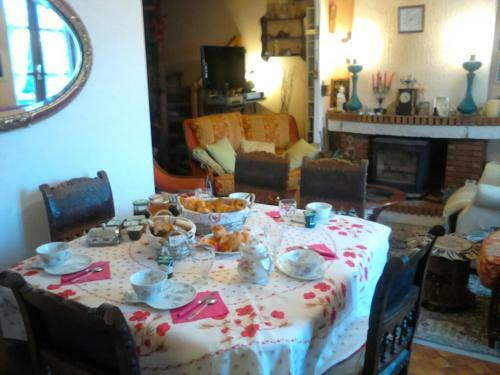 Bed & Breakfast La Long�re Des Gillettes