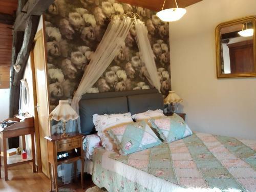 Bed & Breakfast La Long�re Des Gillettes