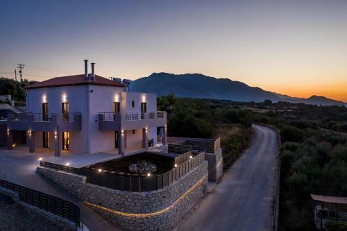 Villa Karouzo - With Private Pool