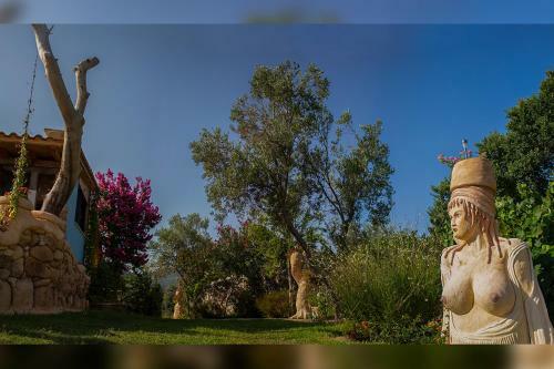 Villa Medusa Gorgon