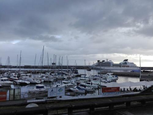 Hostal Funchal Apartments - City View