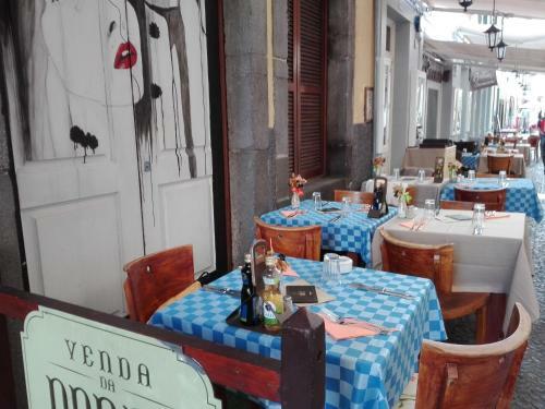 Hostal Funchal Apartments - City View