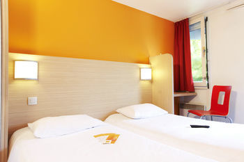 Hotel Premiere Classe Melun Senart - Vert Saint Denis