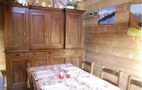 Holiday Home Route De L'aiguille K-894