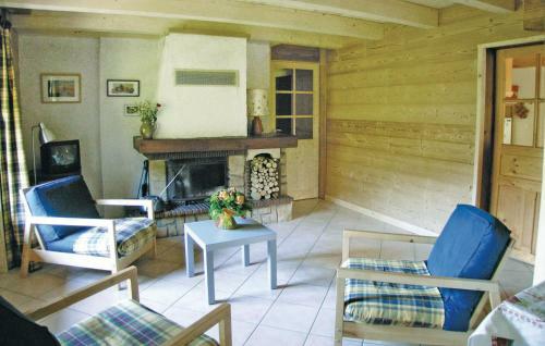 Holiday Home Route De L'aiguille K-894