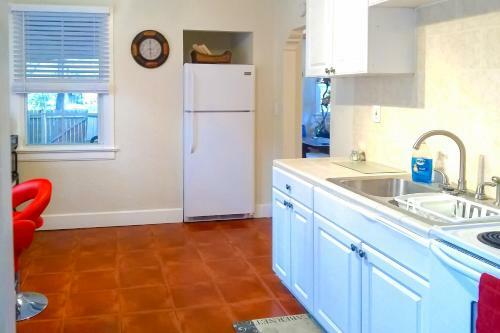 Downtown Saint Petersburg Oasis Pet Friendly