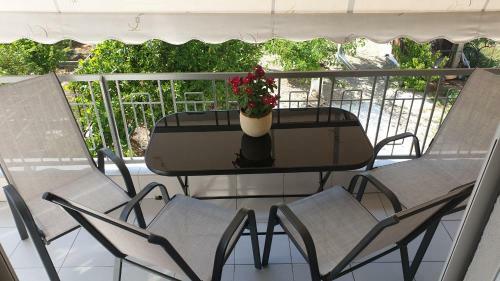 Eretria Apartment