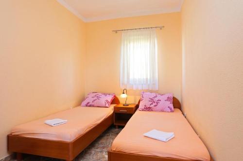 Apartments With A Parking Space Seget Vranjica, Trogir - 18138