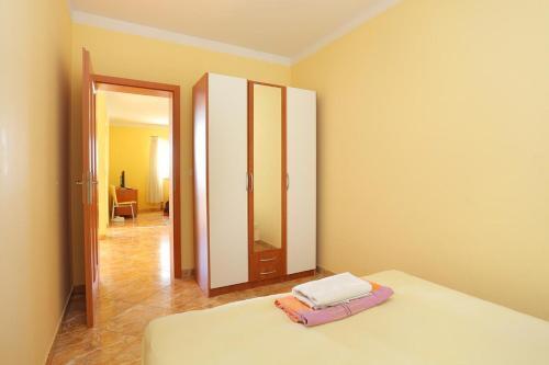Apartments With A Parking Space Seget Vranjica, Trogir - 18138