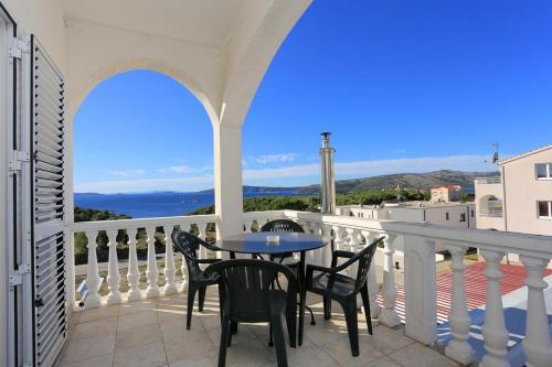 Apartments With A Parking Space Seget Vranjica, Trogir - 18138