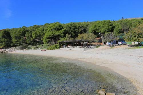 Apartments With A Parking Space Seget Vranjica, Trogir - 18138