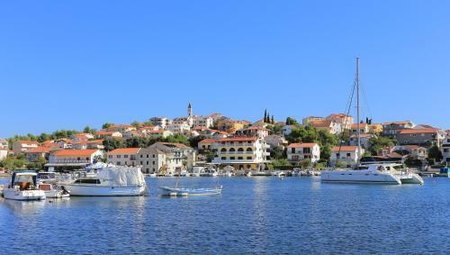 Apartments With A Parking Space Seget Vranjica, Trogir - 18138
