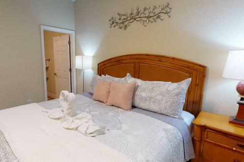 209 - Palms Of Treasure Island Resort