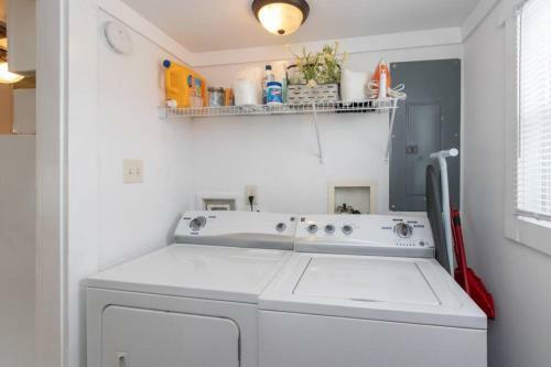 Apartamento King Bed, Garfield Park , Red Line, Downtown Indy!