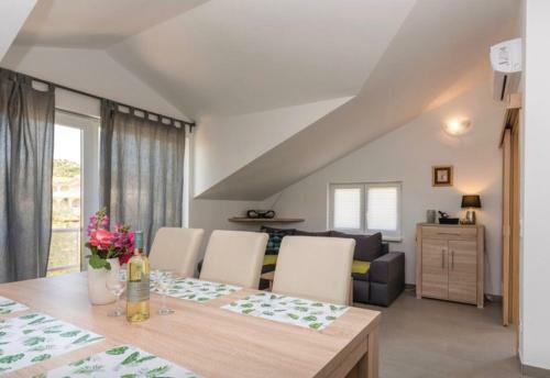 Apartman Kova?i? Drage