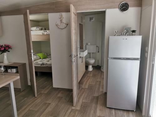 Mobile Home Lotty