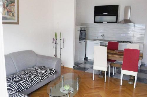 Apartments By The Sea Duce, Omis - 4804