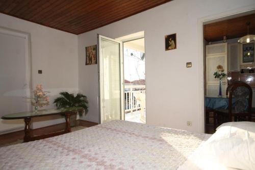 Apartments By The Sea Orij, Omis - 7534