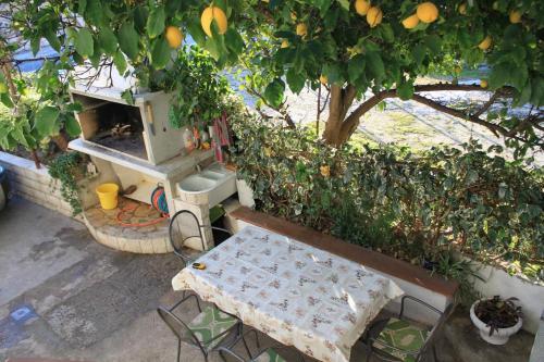 Apartments By The Sea Orij, Omis - 7534