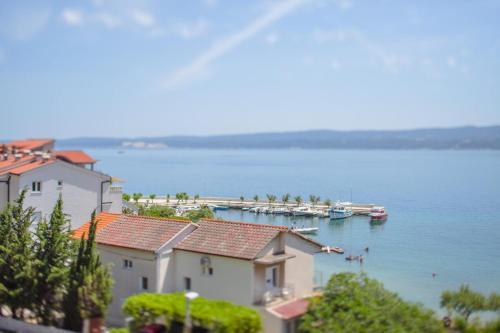 Apartments By The Sea Duce, Omis - 8378