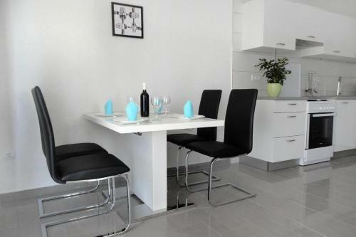 Seaside Secluded Apartments Cove Torac, Hvar - 8653