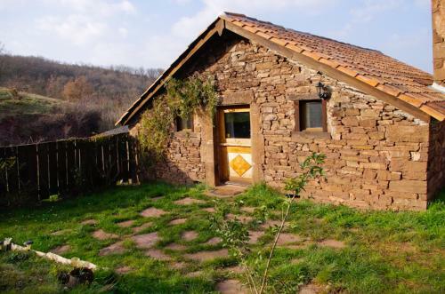 Hostal Chambre D'h�tes Et G�te Des Monts
