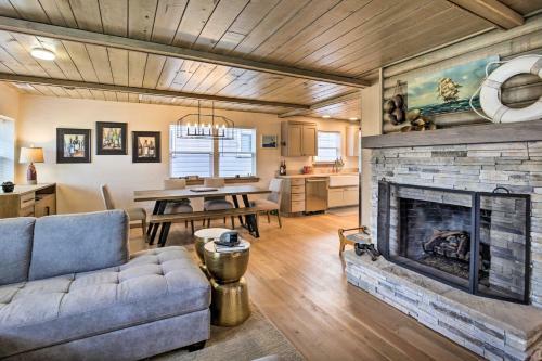 Siletz Bay Cottage Lincoln Abode About 2 Mi To Beach