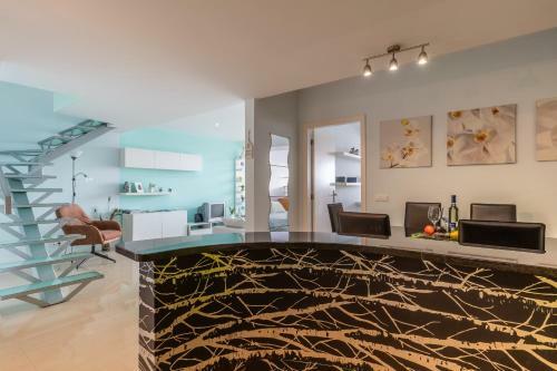Lovely Sea View Apartment "deserta Grande"